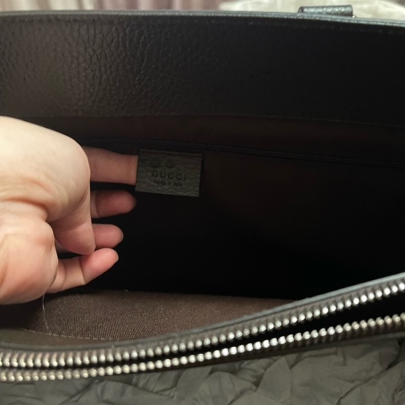 Gucci tote. - Picture 4 of 7